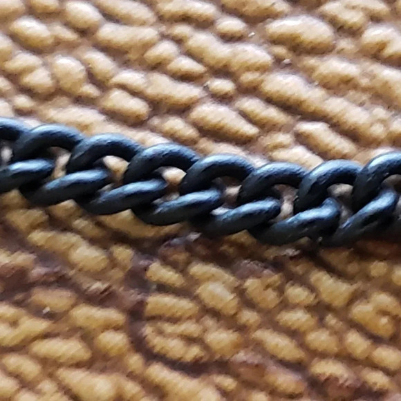 *NECKLACE black on  black flower 16" to 18"* - Picture 5 of 8